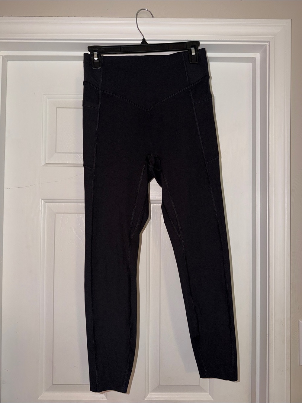 Halara women’s Black High-Waist Active Leggings